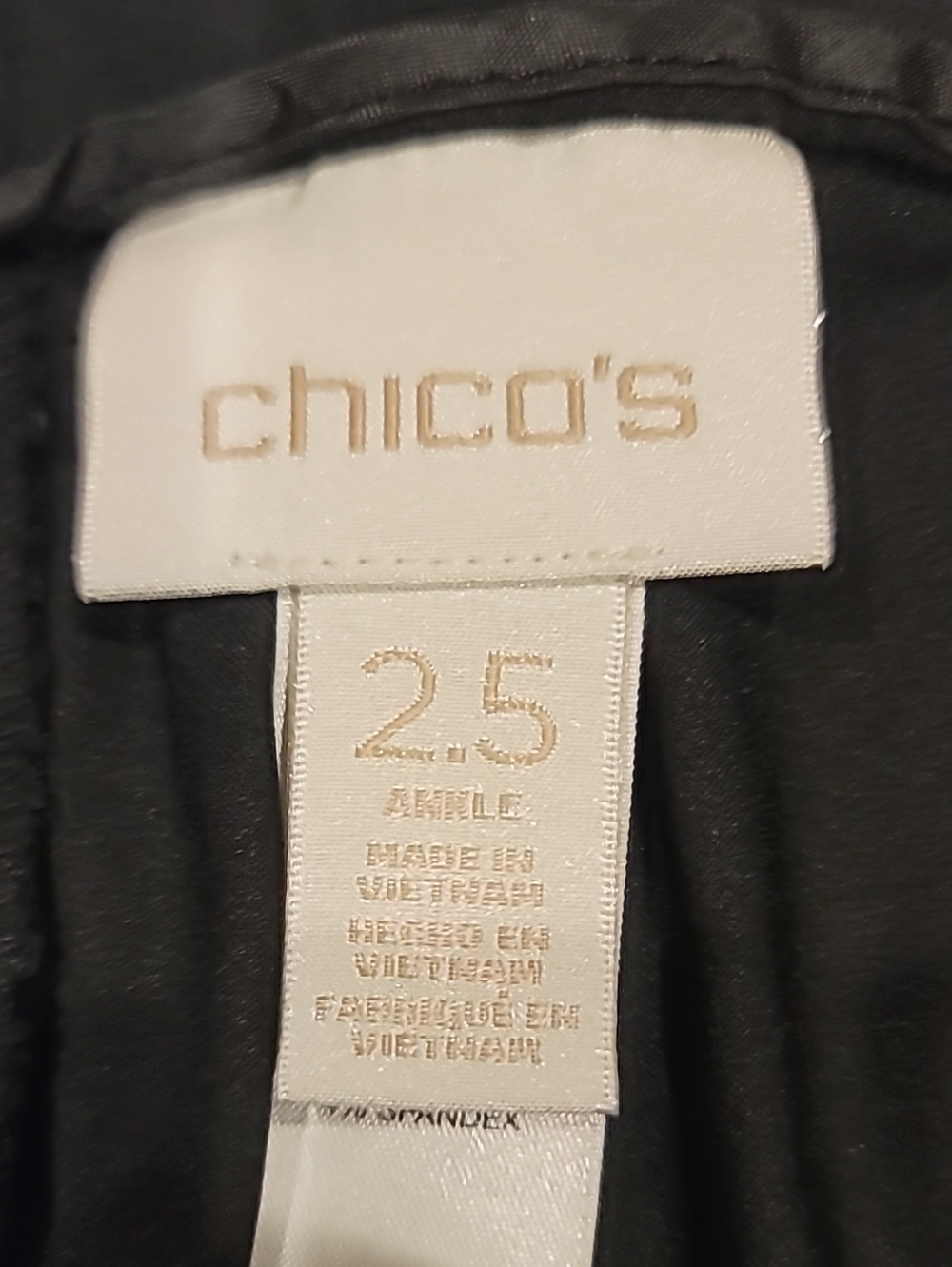 Chico's Black Cropped Rolled Hem Pants 2.5 Large 14 - Picture 6 of 13